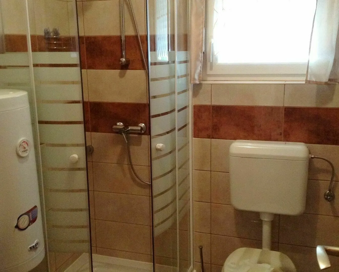 Studio In Gornje Petrcane, With Wonderful Sea View And Enclosed Garden